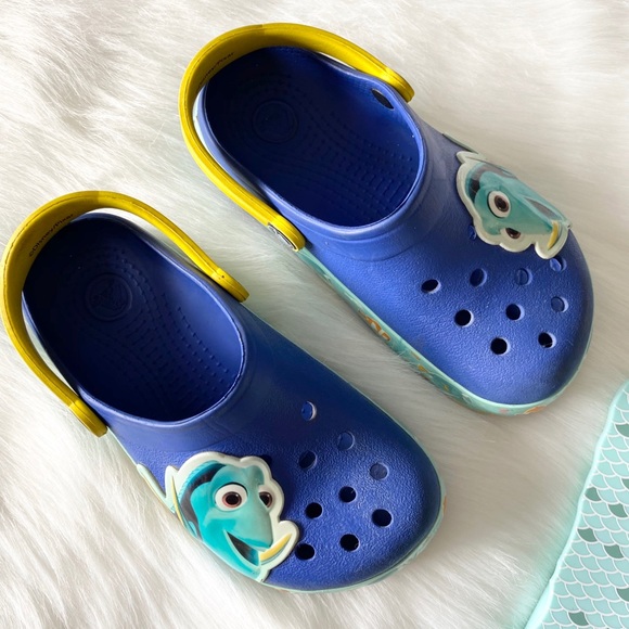 Crocs x Disney ☻ Finding Dory Light Up Sandal ☻ - Picture 3 of 8